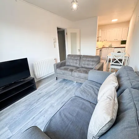 1 Bed Near Temple Bar Apartment Dublin